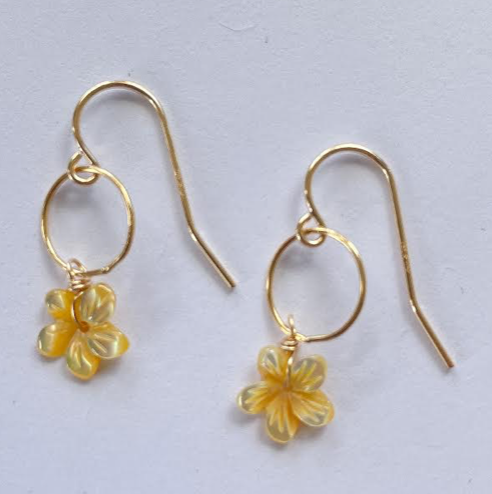 Petite Lei Plumeria Raindrop Hoop