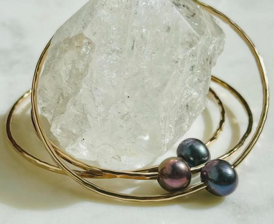 Hammered Pearl Bangle