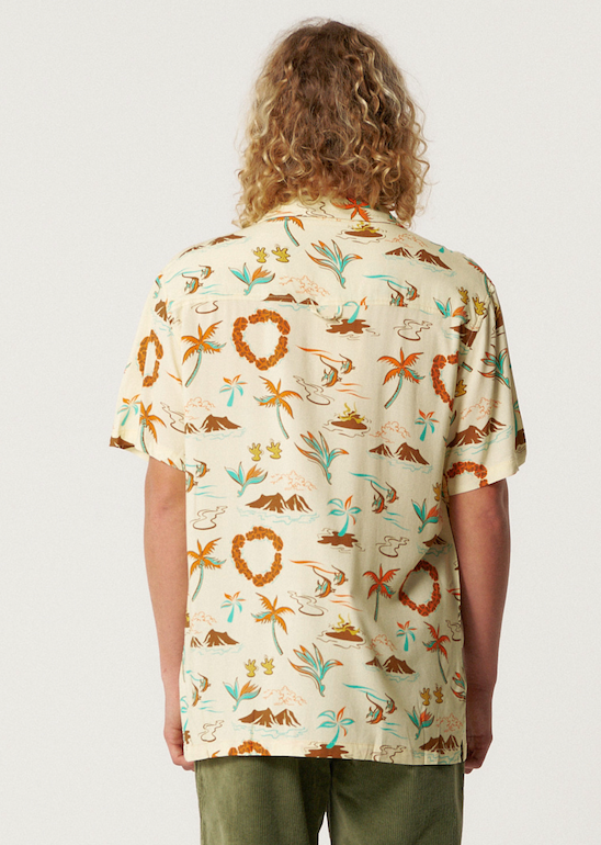 Islands Resort Shirt