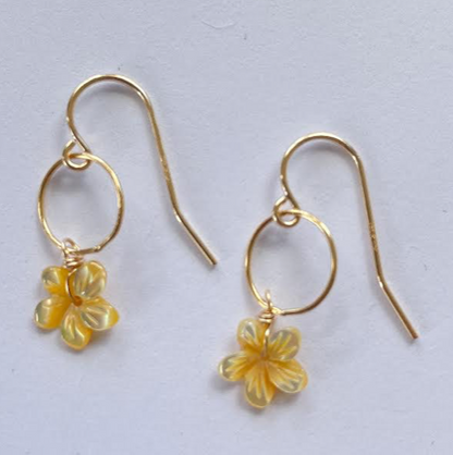 Petite Lei Plumeria Raindrop Hoop