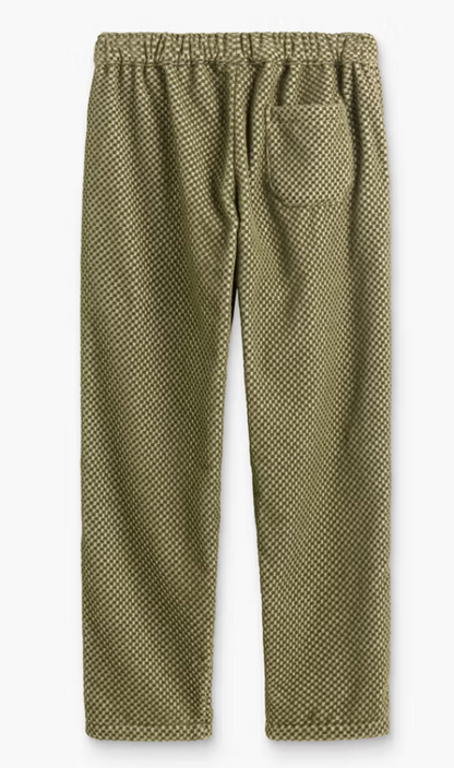 Ayora Pant