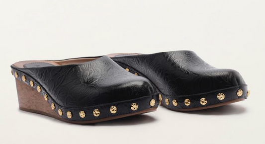 Embossed Clog