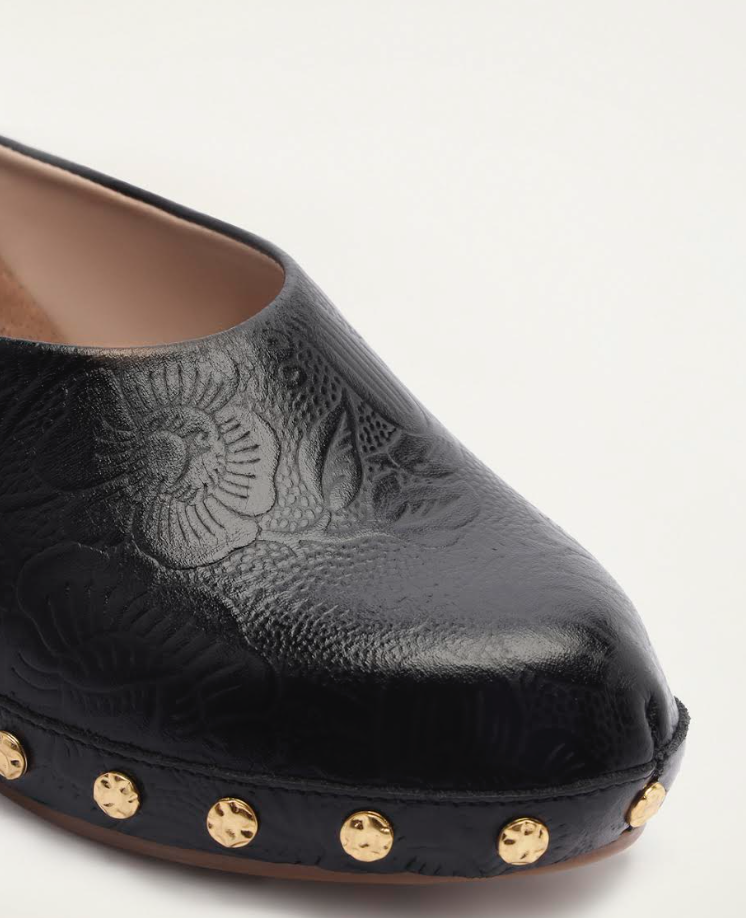 Embossed Clog