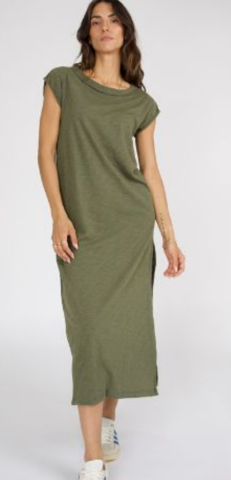 Throw & Go Midi Dress
