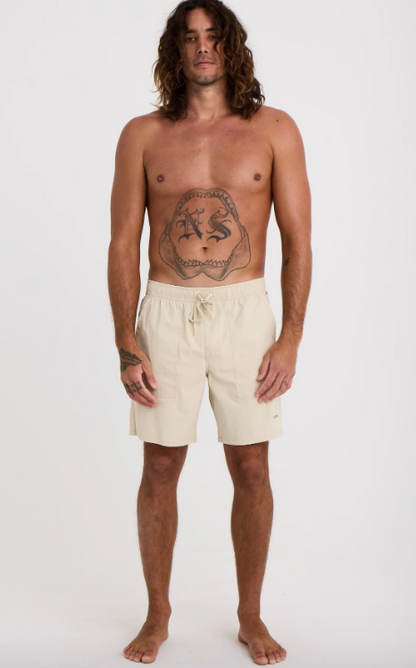 Utility Day Short