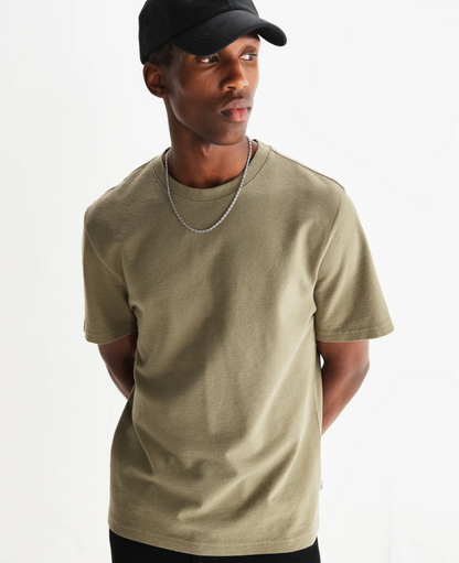 Dean Tee