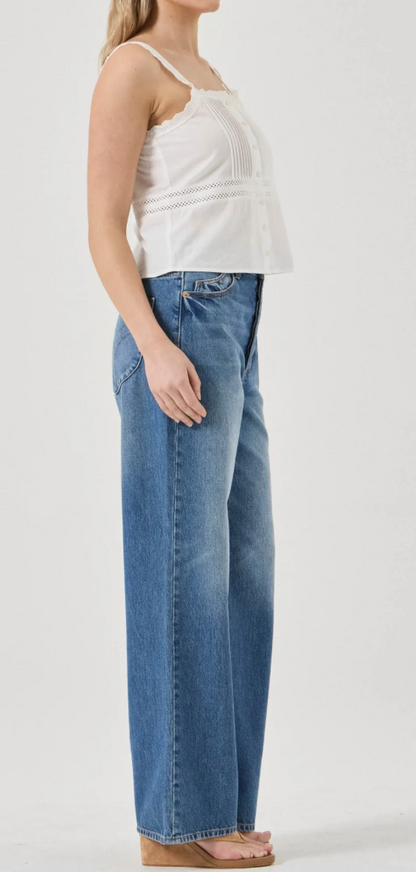 Stevie Relaxed || Vintage