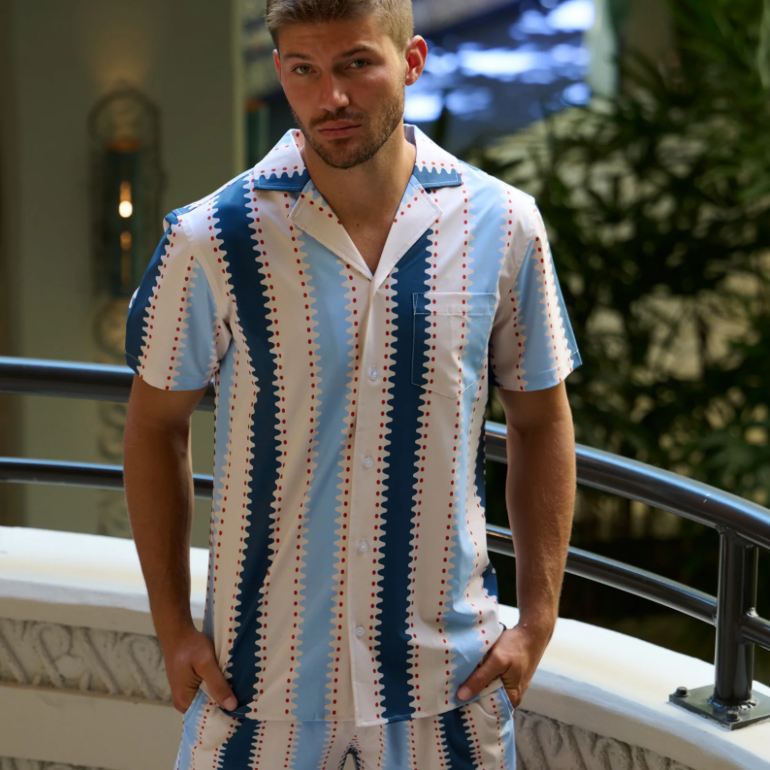 Retro Button Up