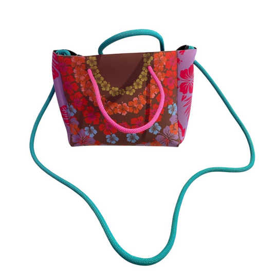 Medium Las Olitas Bag
