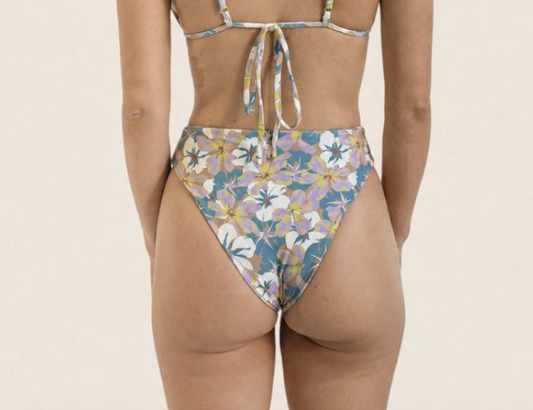 Tavi Bottoms Iao