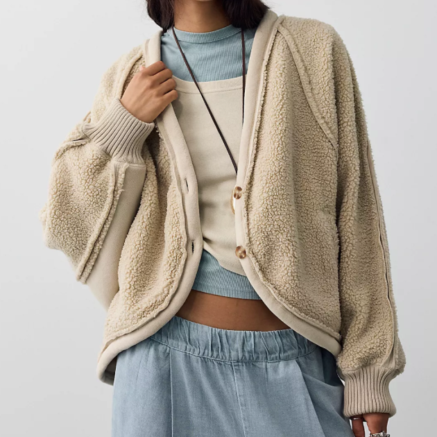 Cabin Cardi